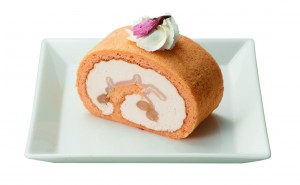 桜と餅のロールケーキ